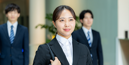 採用情報
